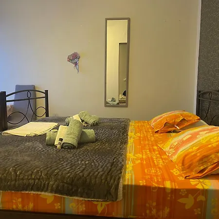 Pislis Καμένα Βούρλα